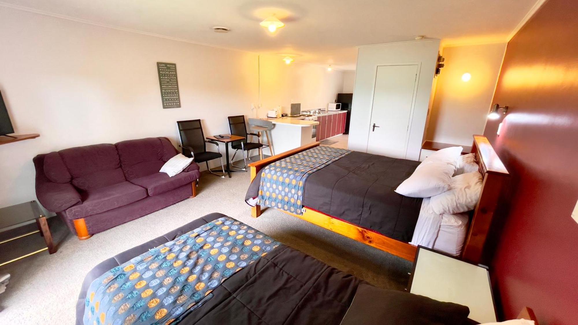 Waiuku Motel Экстерьер фото