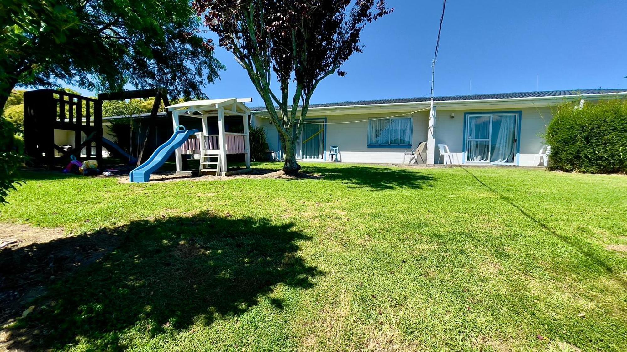 Waiuku Motel Экстерьер фото